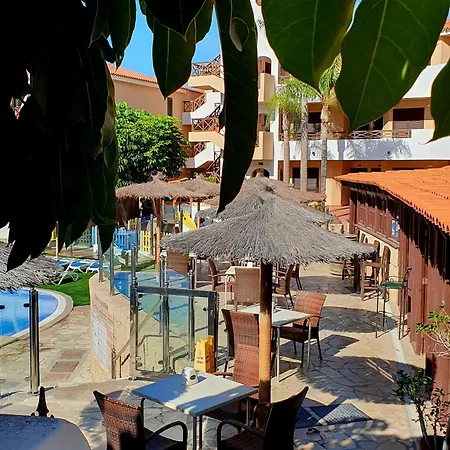 Sophi With Heated Pool *